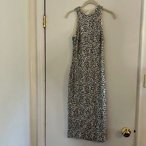 Fully Sequined black and white XS tight mid length dress